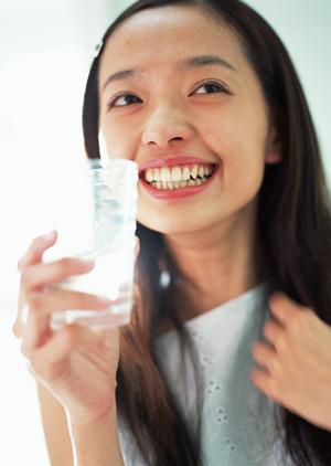 ホワイトニングで明るい気持ちになれます